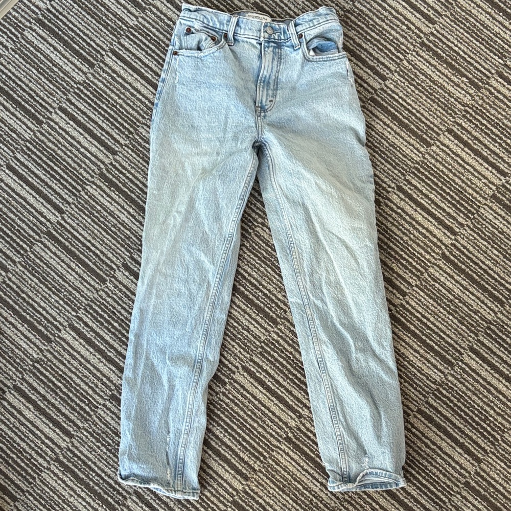 Abercrombie & Fitch 90s Straight Ultra High Rise